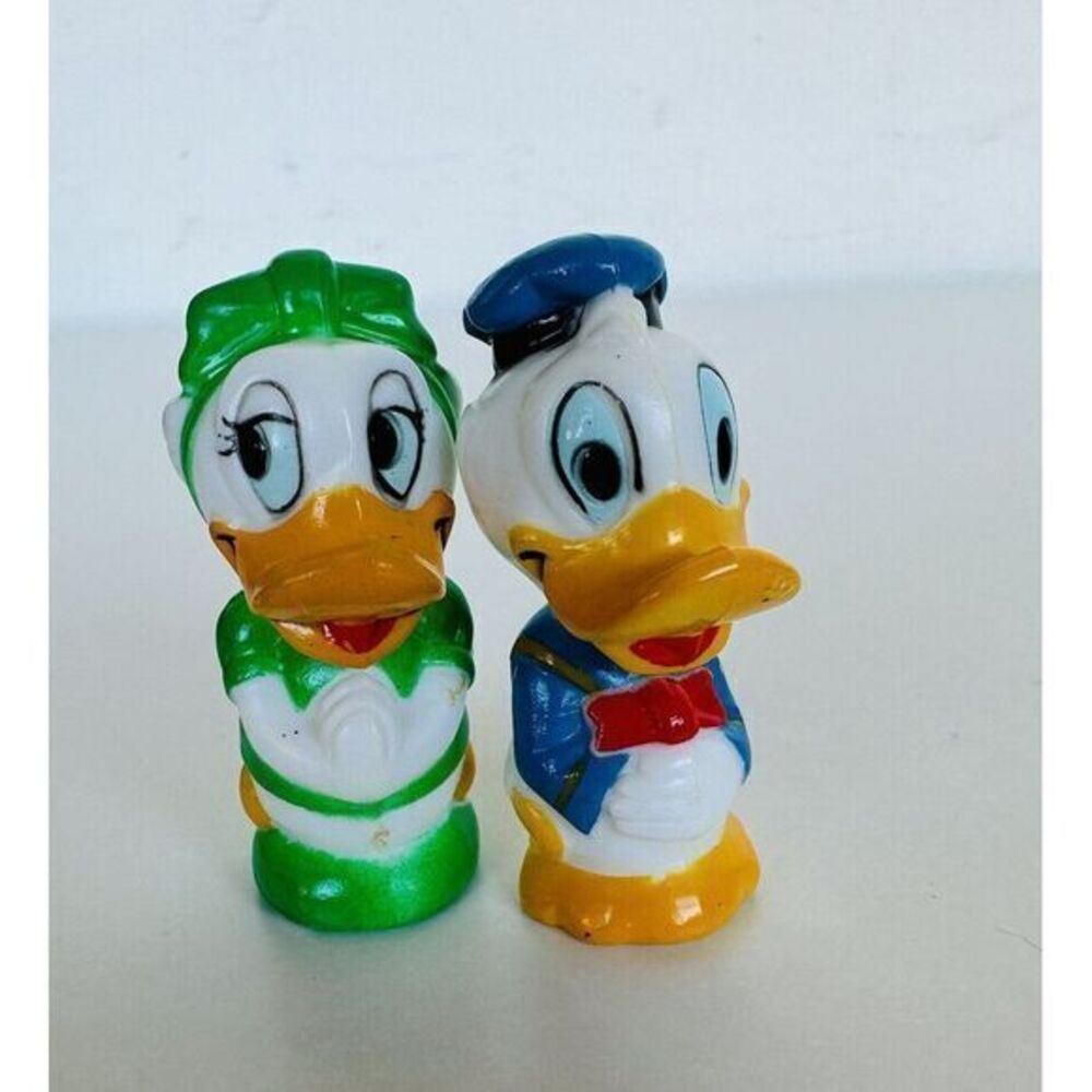 Vintage Walt Disney Productions Donald Duck and Daisy Pencil Topper‎